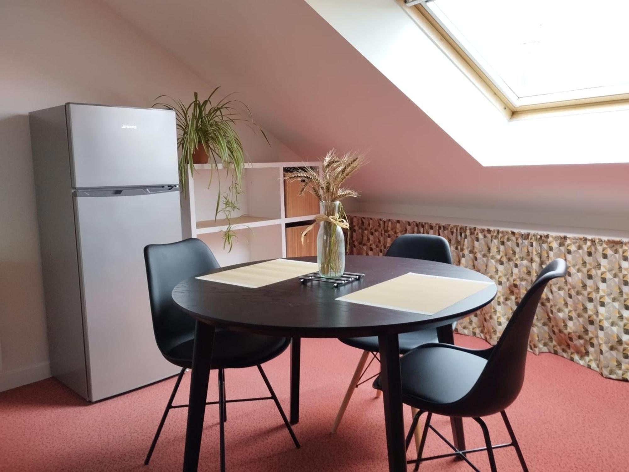 Idealement Situe Au Coeur De La Et Des Activites Apartment Loudéac